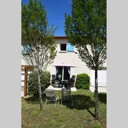 Location Maison A 46160
